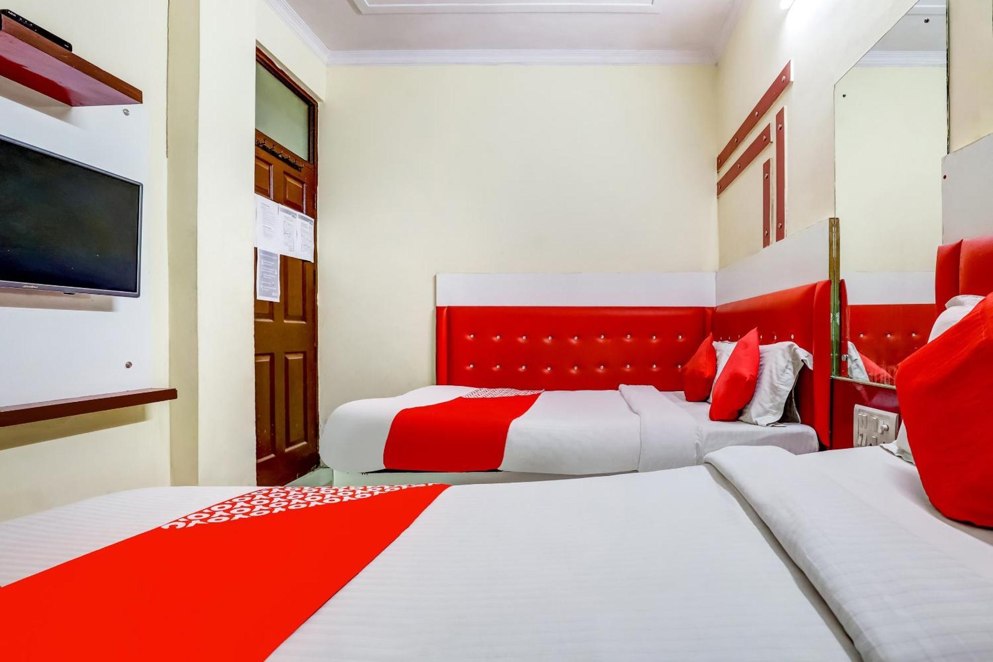 Hotel O Tushar Continental Νέο Δελχί Εξωτερικό φωτογραφία